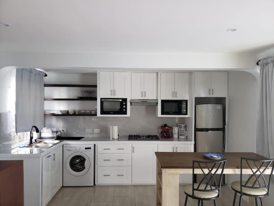 La Casita Azul Apartment คาสทรีส ภายนอก รูปภาพ