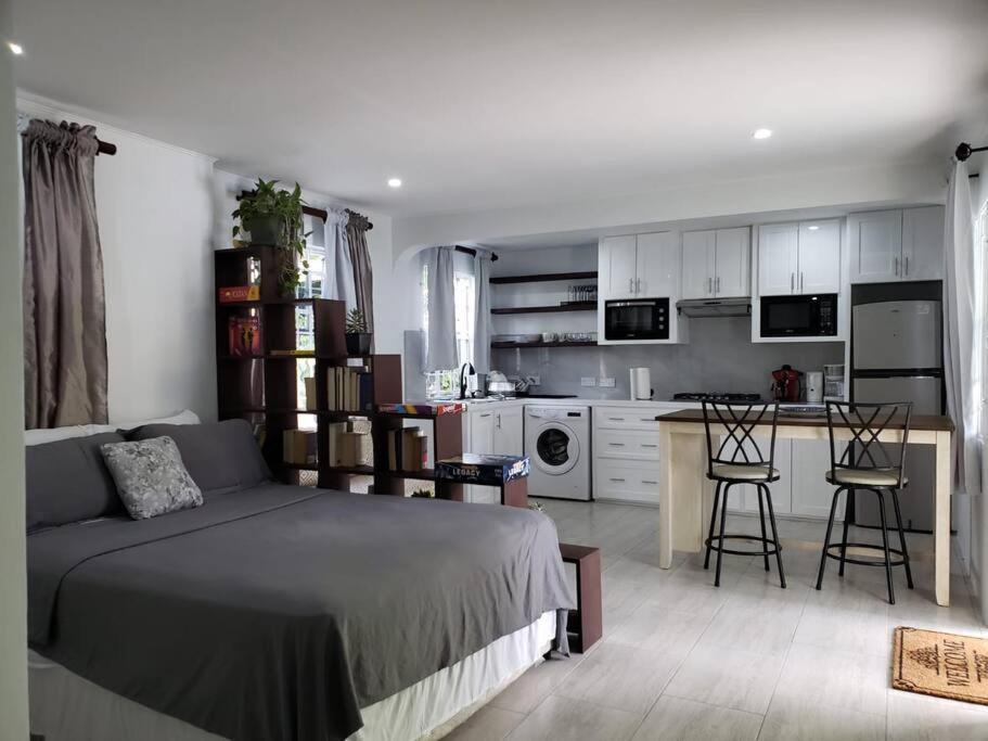 La Casita Azul Apartment คาสทรีส ภายนอก รูปภาพ